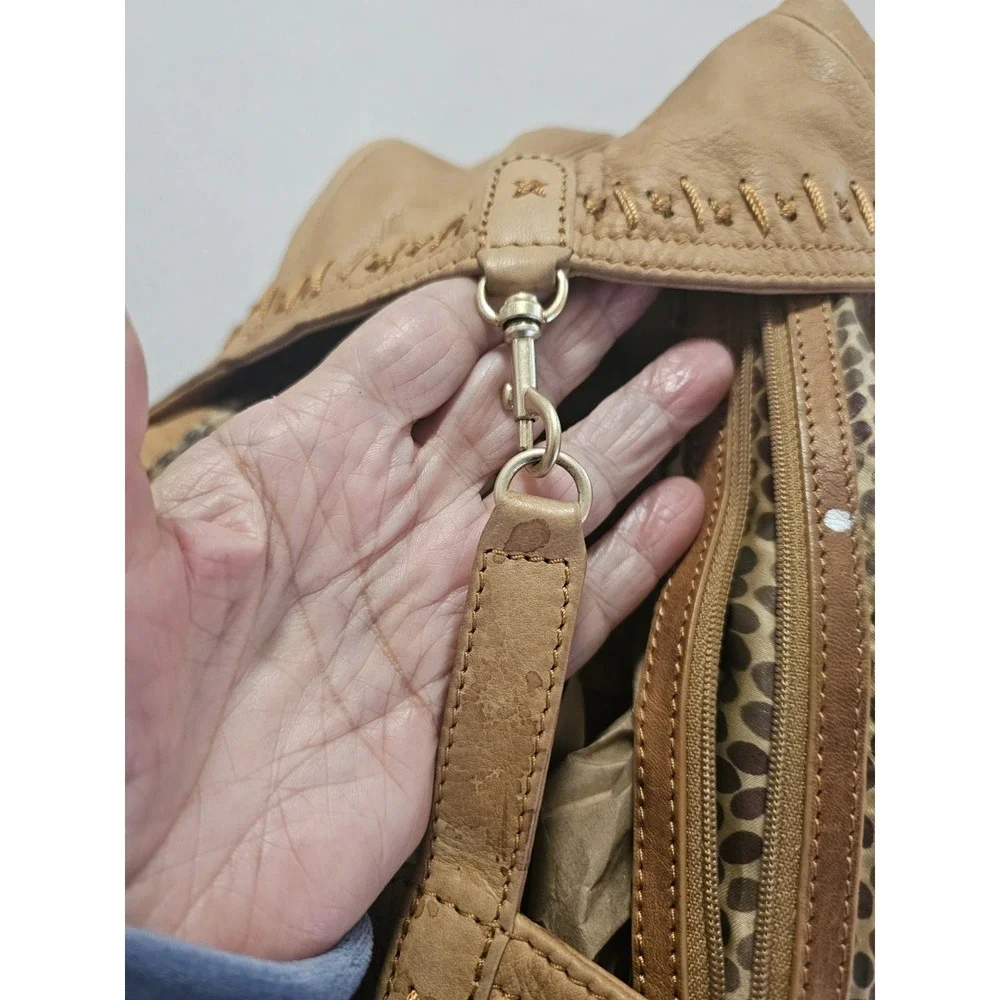 Sigrid Olsen Vintage HoBo‎ Camel Color Leather Shoulder Bag Good Clean